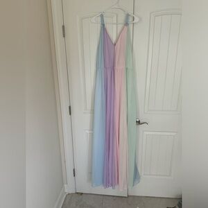Tall pastel maxi dress (I’m 6ft and it goes to the floor on me)